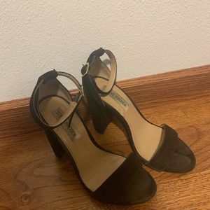 Steve Madden black high heels